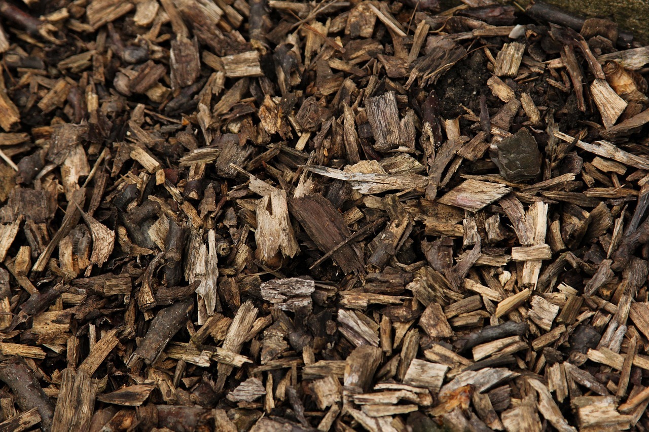 Brown mulch