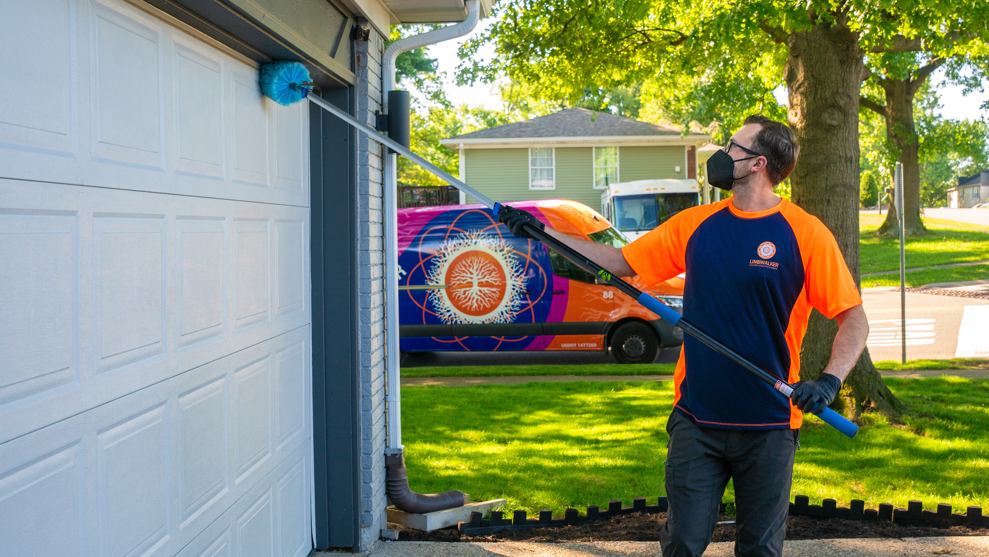 Perimeter pest control dusting for spider webs 2